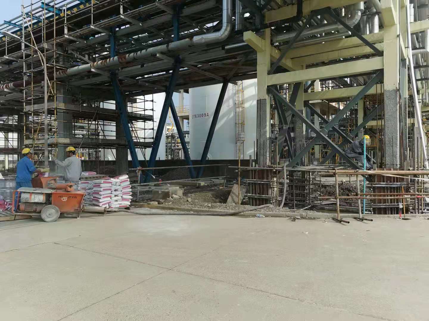 �ۺ����޲�ɰ���������ݵĳ����Լ������������£�