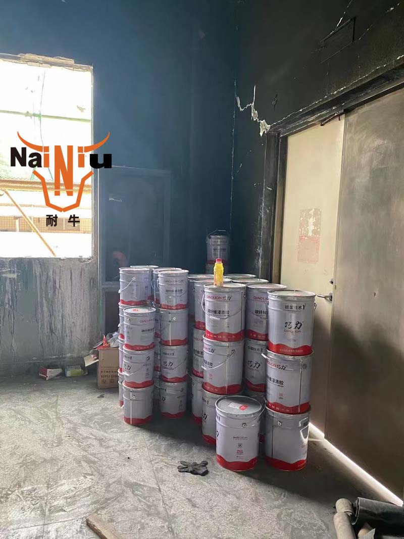 ��Ů��ǽ���ķ�ˮ��ô����